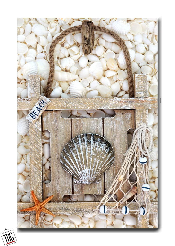 Rustic Beach Charm - Seashell Wall Décor
