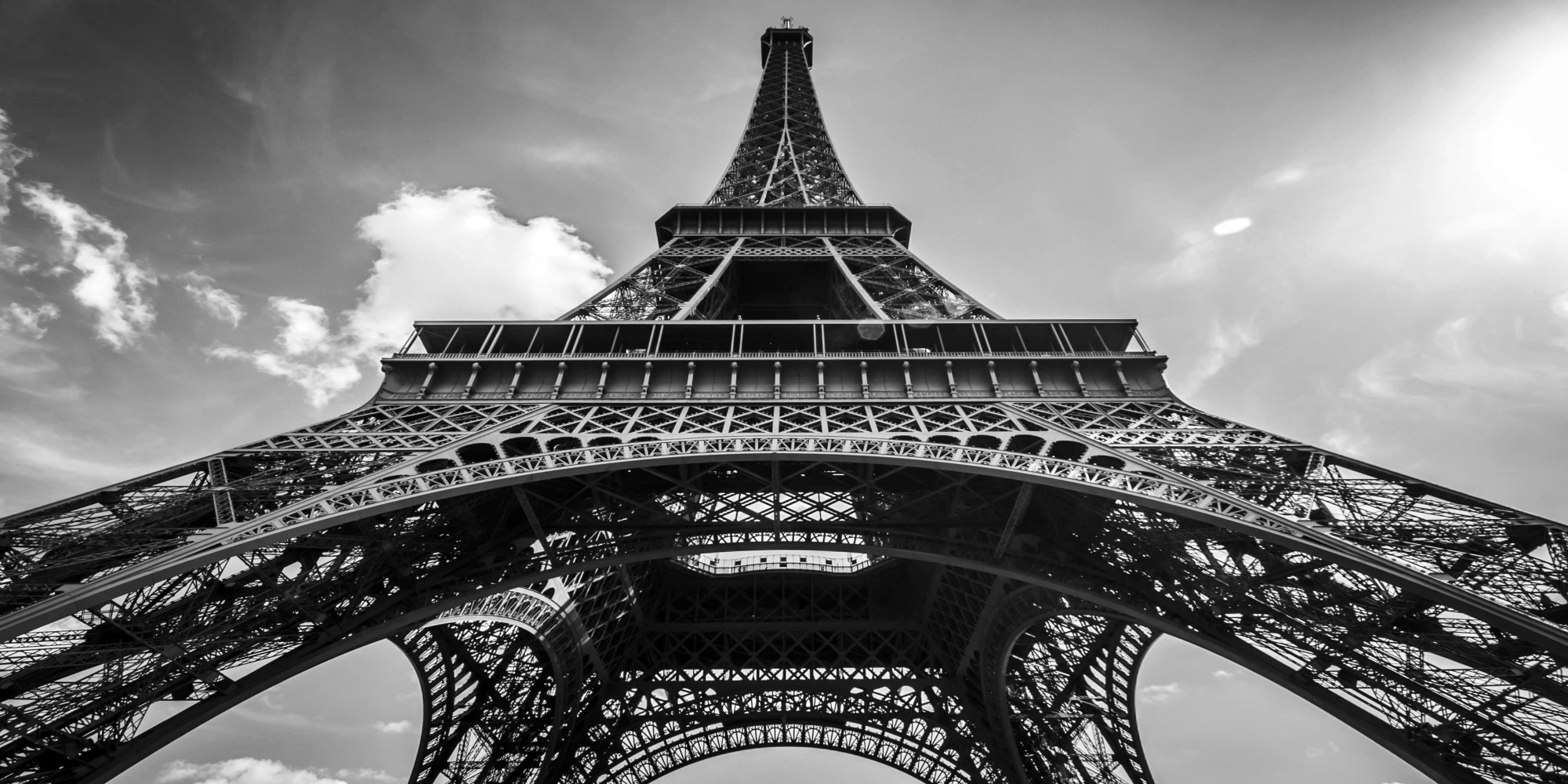 Eiffel Tower in Black and White – A Monumental Perspective