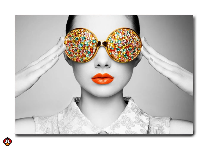 Radiant Vision - Pop Art Elegance