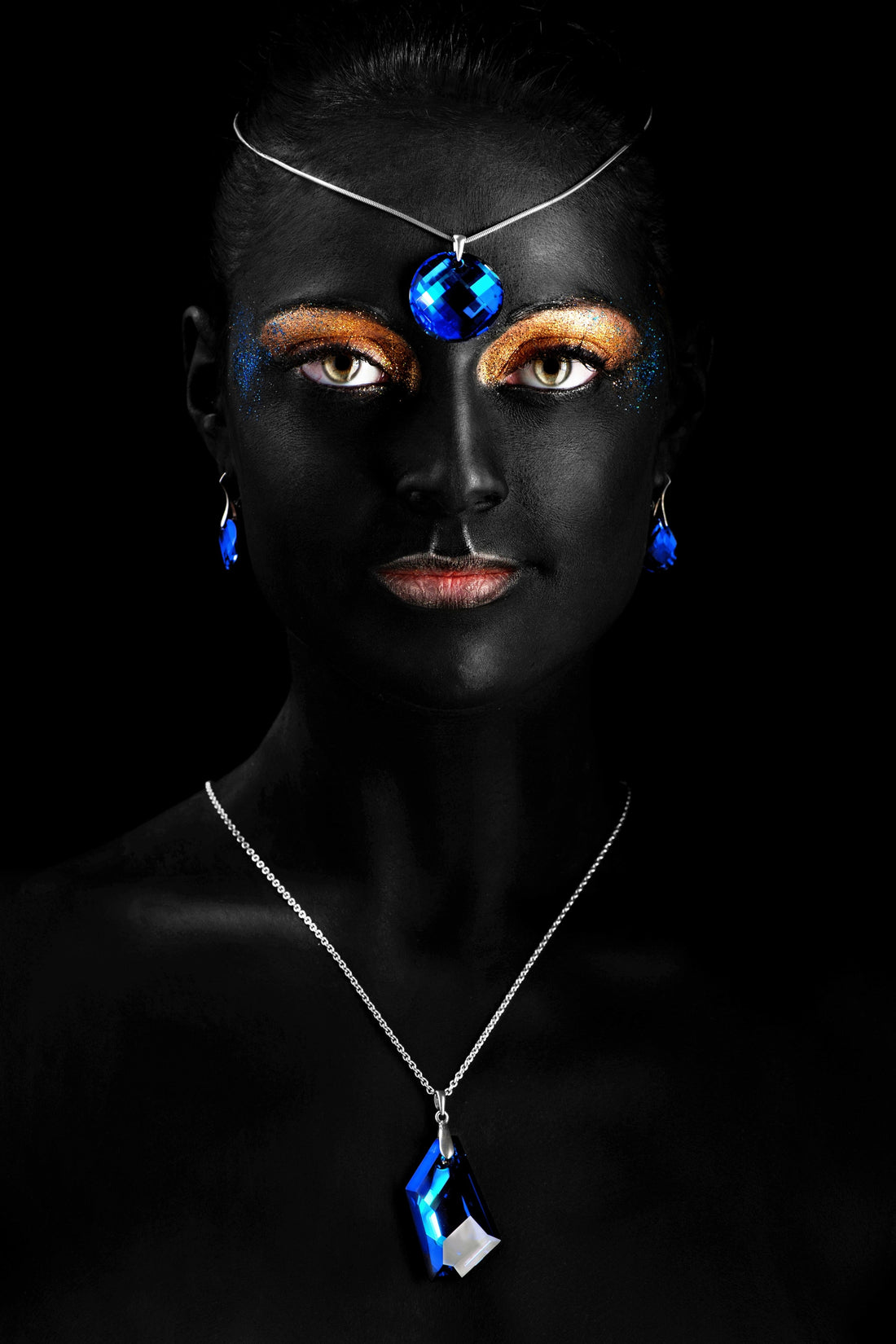 Ethereal Beauty - Midnight Elegance