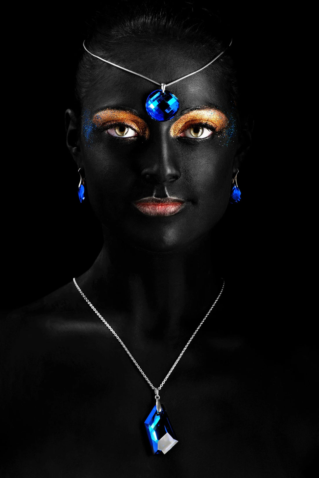 Ethereal Beauty - Midnight Elegance