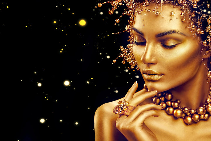 Golden Radiance - Timeless Elegance in Art